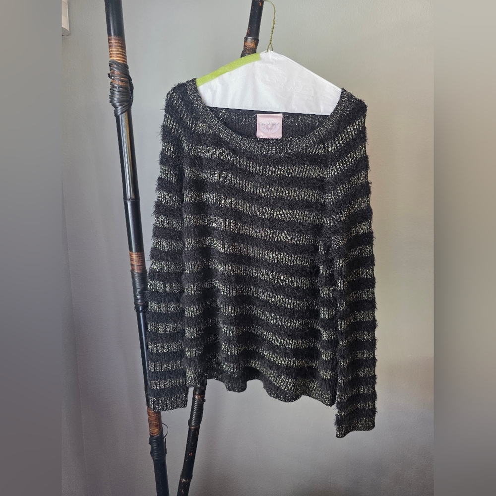 Romeo & Juliet Couture Black and Gray Striped Sweater